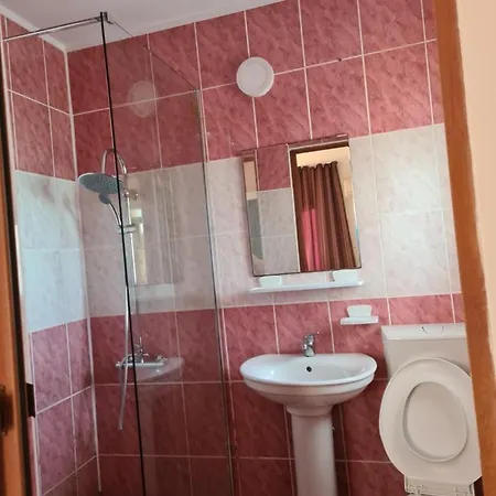 De Inchiriat Duly Костинешти