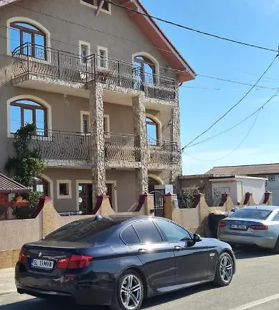 Гостевой дом De Inchiriat Duly Костинешти