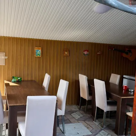 Гостевой дом De Inchiriat Duly