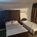 Gasthuis De Inchiriat Duly 4*