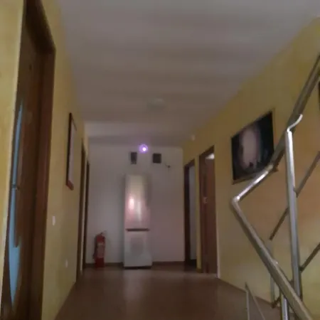 De Inchiriat Duly Guest house *