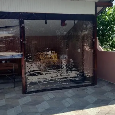 De Inchiriat Duly Vendégház